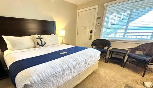 Standard King Room