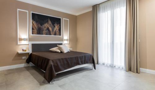 King Room with Mountain View