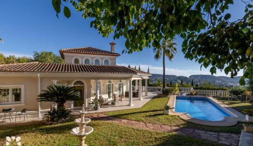 Villa with Private Pool