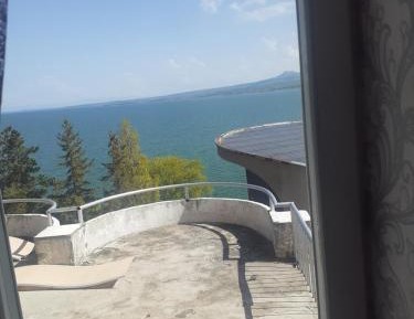 Twin Room with Lake View