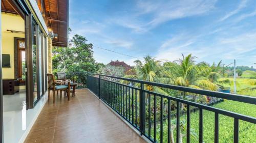 Deluxe Double Room with Balcony