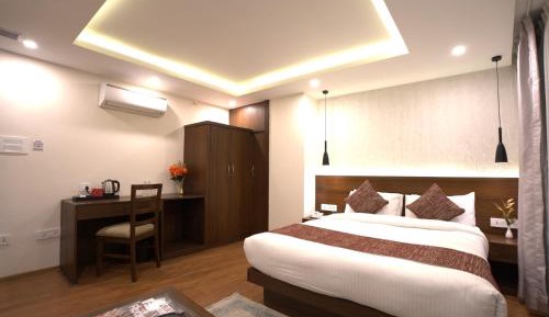 Superior Double or Twin Room with City View