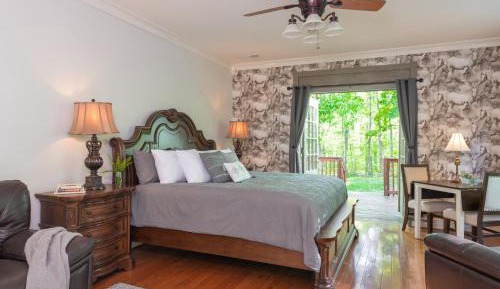 Superior King Room
