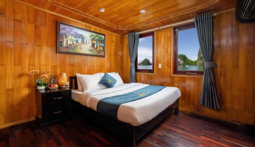 Deluxe Double or Twin Room with Sea View