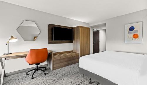 King Room - Mobility Access/Hearing Accessible