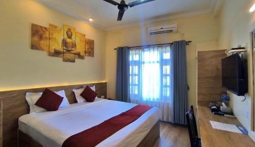 Standard Double Room with Airport Pickup