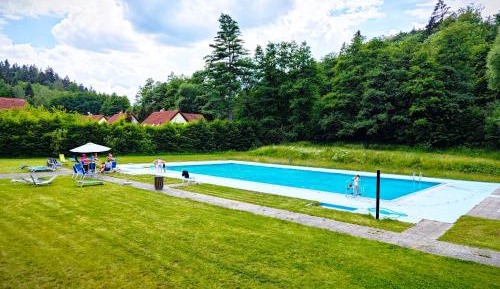Double or Twin Room with Pool View