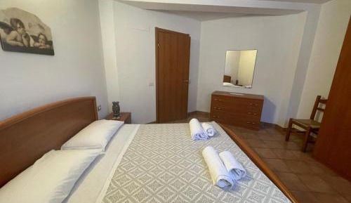 One-Bedroom Apartment (2 Adults)