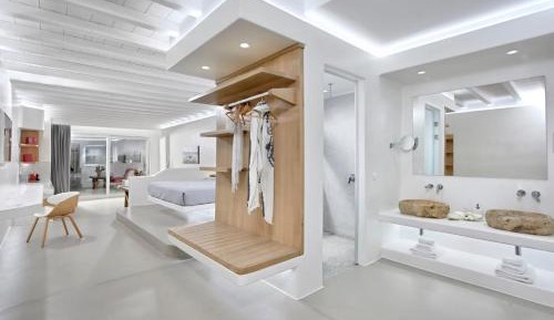 Suite with Private Pool