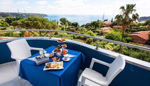 Junior Suite with Sea View