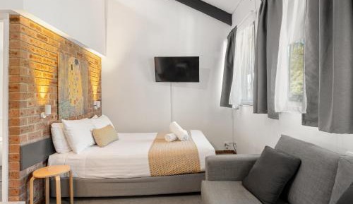 Deluxe Loft (4 sleeper)