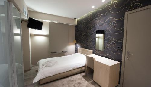 Single Room