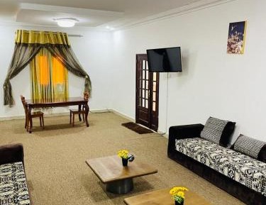 Deluxe Studio