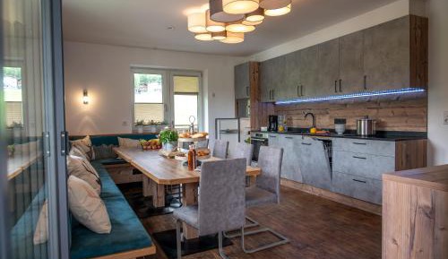 Apartment (12 adults)