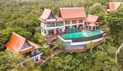 Villa with Sea View