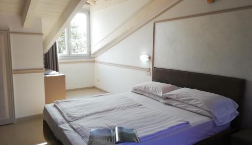 Large Double Room
