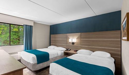 Queen Room with Two Queen Beds