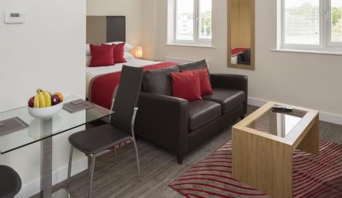 Studio Apartment