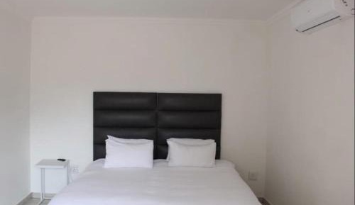 Comfort King Room