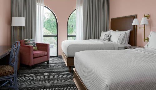 Standard Guest Room with  2 Queen Bed