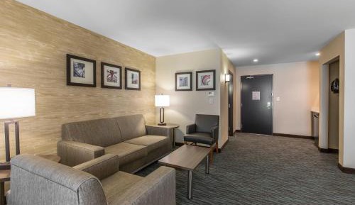 King Suite with Sofa Bed