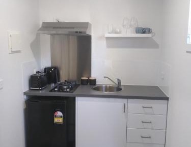 Deluxe Studio