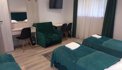 Triple Room with Shared Bathroom