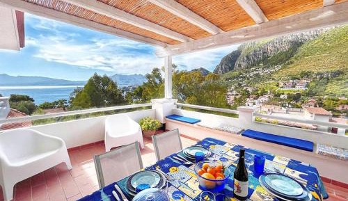Apartment with Terrace