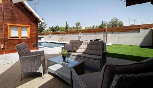 One-Bedroom House