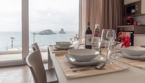 Two-Bedroom Apartment with Balcony and Sea View