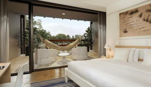 Superior King Room