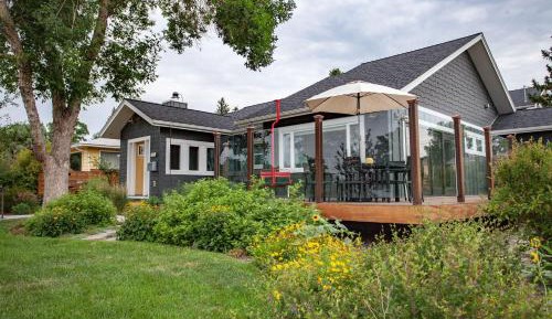 Four-Bedroom Holiday Home