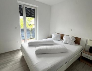 Two-Bedroom Deluxe Apartment
