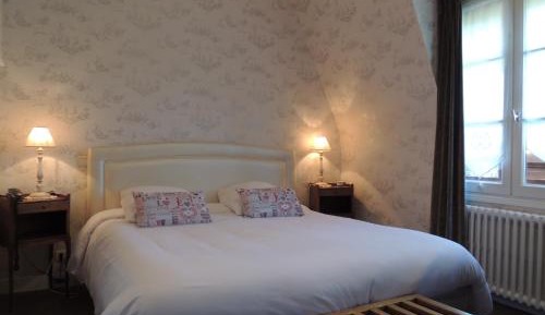 Standard Double Room with Shower