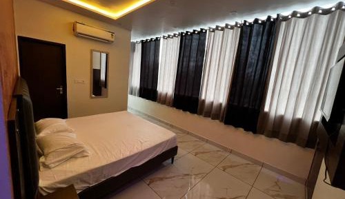 Superior Suite