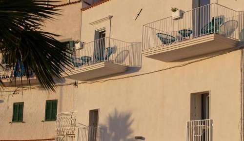 Double Room with Balcony and Sea View
