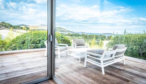 Suite with Sea View
