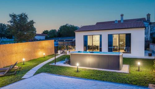 One-Bedroom Villa