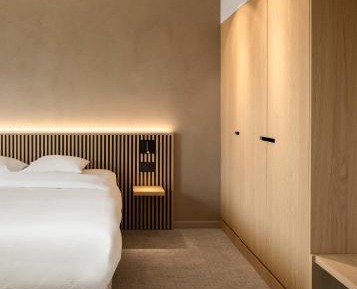 Deluxe Double Room with Bath