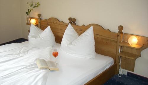 Classic Double Room with Balcony