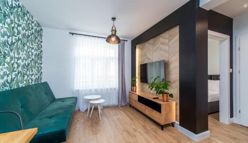 One-Bedroom Deluxe Apartment