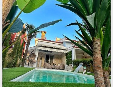 Villa with Private Pool