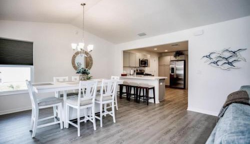 Three-Bedroom Holiday Home 