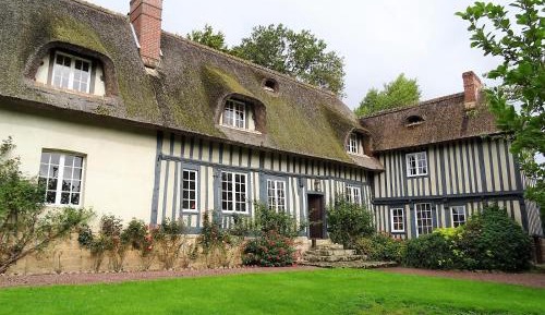 Seven-Bedroom House