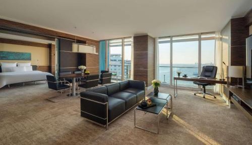 Executive Suite with Sea View