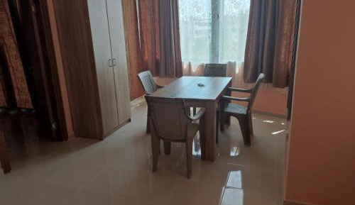 Deluxe Room (2 Adults + 1 Child)