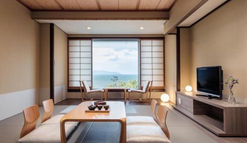 Japanese-Style Room