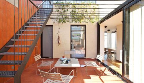 2 Bedroom 2 Bathroom Penthouse with Terrace