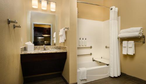 Queen Suite with One Queen Bed and Sofa