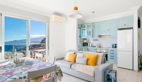 Apartment with Sea View
